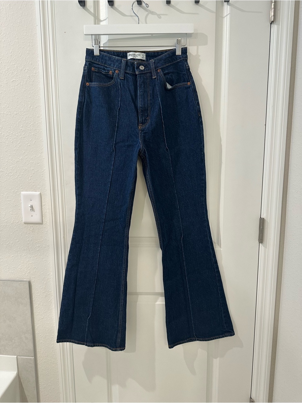 Abercrombie & Fitch Dark Blue High-Rise Wide-Leg Jeans